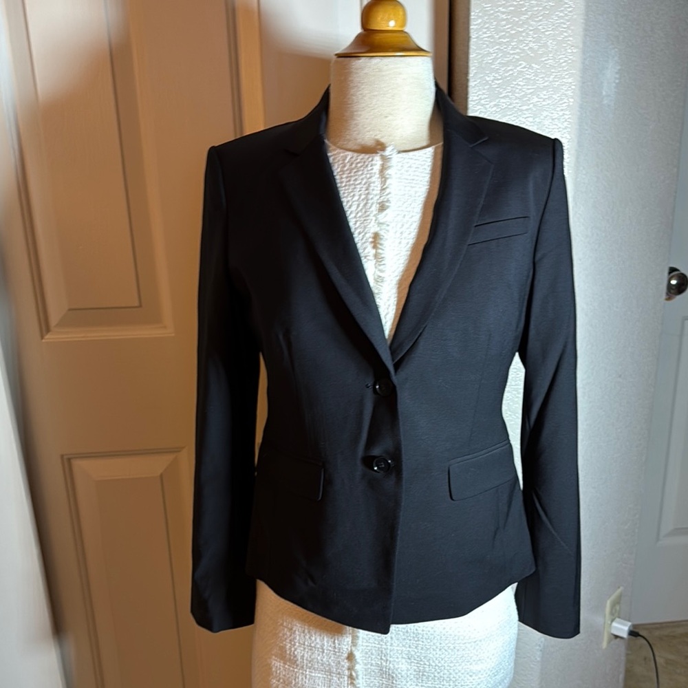 Ann Taylor Black Tailored Blazer with Notched Lapels
